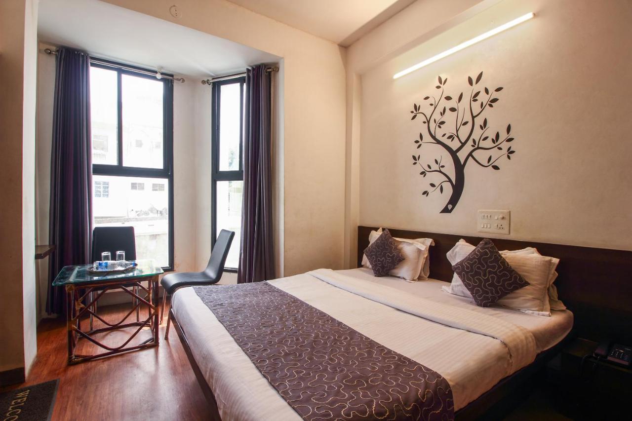 Oyo 3802 Hotel Nirmal Residency Evrengabad Dış mekan fotoğraf